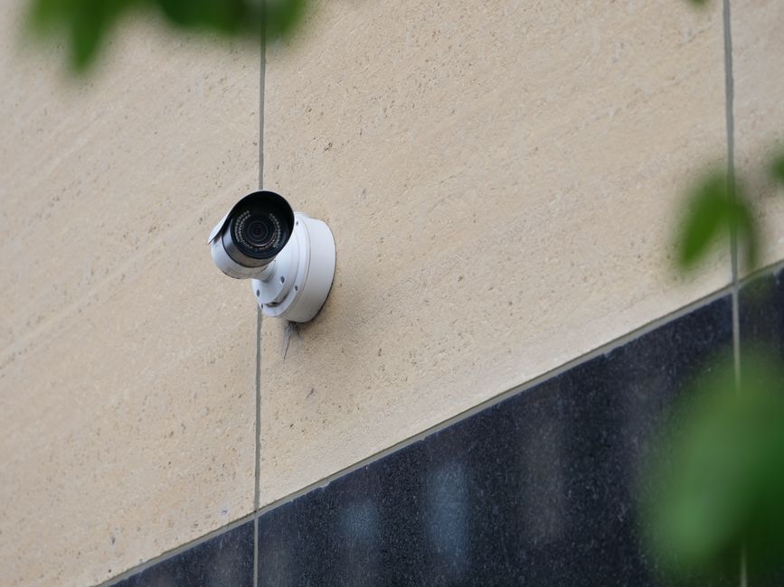 Sistema de control de accesos en una entrada