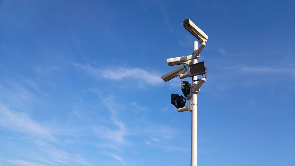 Equipamiento de videovigilancia Almaverde